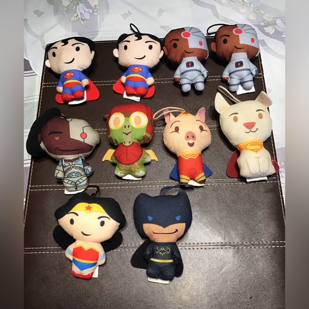 Super Hero / Super Pets McDonalds lot of 10
